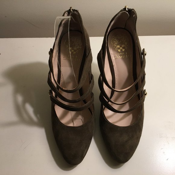 NWOB!  VINCE CAMUTO Olive Green Suede Triple Strap Pump Heels 8.5M - Picture 3 of 5
